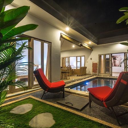 Castro Villa Seminyak Buitenkant foto